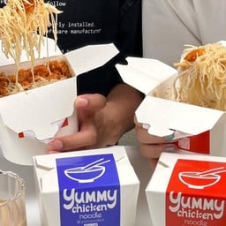 Yummy หมี่ไก่ฉีก ข้าวต้มแห้ง จรัญสนิทวงศ์