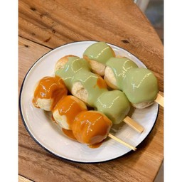 ปังเสียบไม้ ผสม