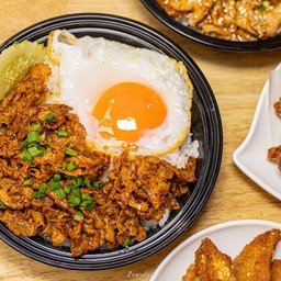 (แนะนำ) ข้าวหน้าหมูทะหม่าล่า เผ็ดๆชาๆ