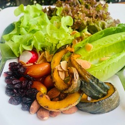 Grill Japanese pumpkin salad