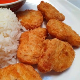 ข้าวหน้าไก่นัทเกต 6 ชิ้น