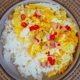 อร่อยยกนิ้ว -  ไข่ขยี้ พริกน้ำปลา