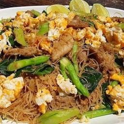 หมี่ขาวผัดซีอิ๊ว