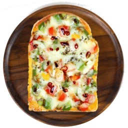 ชีสโทสท์ ยกนิ้ว - ขนมปังโฮลวีตอบชีส พริกหยวก