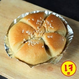 ขนมปังไส้เผือก