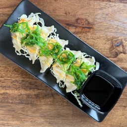 เกี๊ยวซ่าสาหร่ายญี่ปุ่น