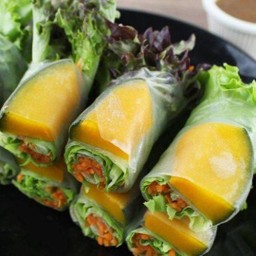 [ กล่องที่ 2 เพียง 49 บ. ] สลัดโรล ยกนิ้ว - สลัดโรล ฟักทองนึ่ง