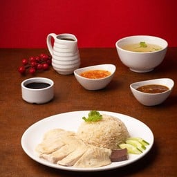 ข้าวมันไก่ต้ม (พิเศษ)