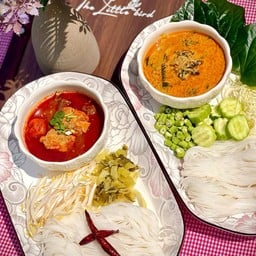 ขนมจีนน้ำเงี้ยว (มีเฉพาะเสาร์-อาทิตย์)