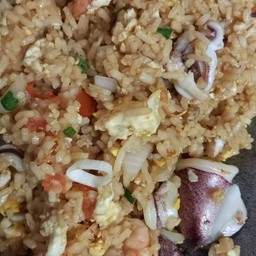 ข้าวผัดทะเล