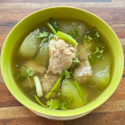 ต้มจืดฟักใส่ไก่