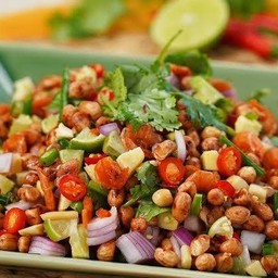 ยำถั่วทรงเครื่อง