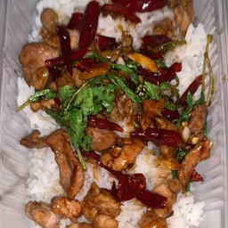 กะเพราหมูชิ้น