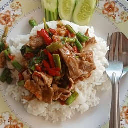 กะเพราเนื้อ