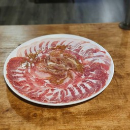 ชุดใหญ่ หมูล้วน