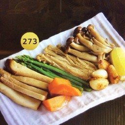 273.ผักรวมผัดเนย