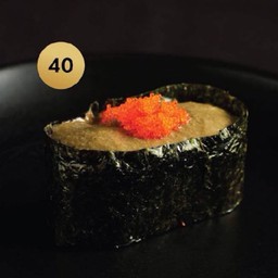 40.ซูชิมันปูท็อปไข่กุ้ง