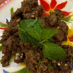 ก้อยเนื้อสุก