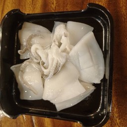 ปลาหมึกสด