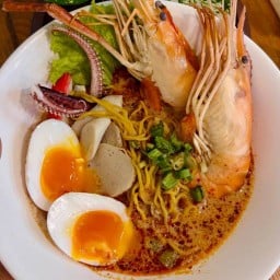 แผ่นดินเตี๋ยวต้มยำ -ม.นเรศวร
