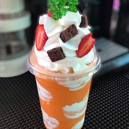 ชาไทยปั่นวิปครีมลายหินอ่อน