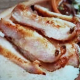 ข้าวคอหมูย่างจิ้มแจ่ว