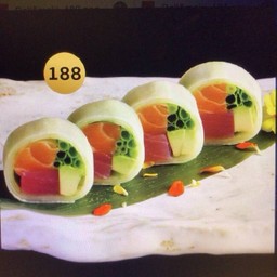 188.แตงกวาโรลไส้ปลาแซลมอลสลัด