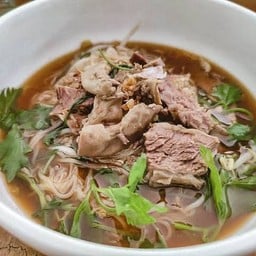 ก๋วยเตี๋ยวเนื้อสด