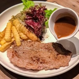 สเต็กเนื้อ