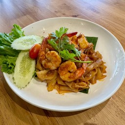 เส้นใหญ่ผัดมันกุ้ง