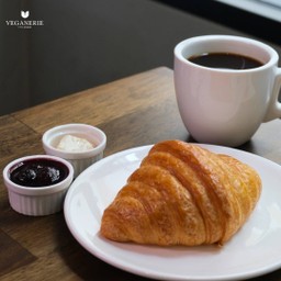 Plain Croissant
