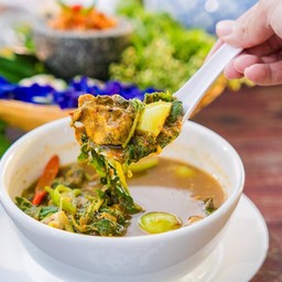 แกงป่าไก่บ้าน