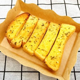 ขนมปังกระเทียม