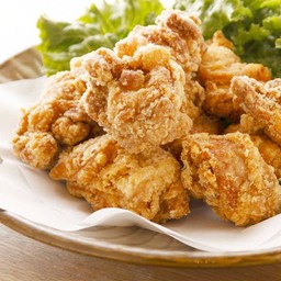 ไก่ทอด คาราอะเกะ