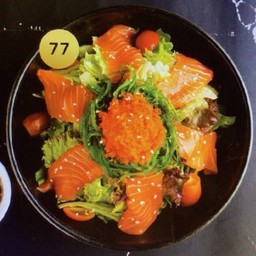 77.สลัดแซลมอนน้ำสลัดไคเซน