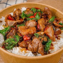 กะเพราไก่ไร้น้ำมันปากเจ่อ