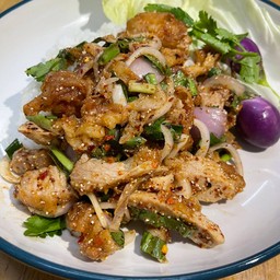 ข้าวยำแซ่บหมูทอด