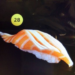 28.ซูชิปลาแซลมอน(ส่วนท้องปลา)