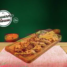 Crispy Chicken Filled Bread pockey Hawawshi