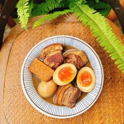 พะโล้ไข่เยิ้ม