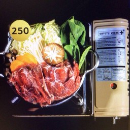 250.นาเบะหม้อไฟเนื้อ