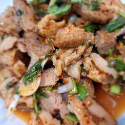 น้ำตกหมู