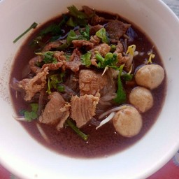 เล็กน้ำตกพิเศษ