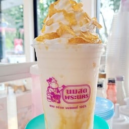 นมสดคาราเมลปั่น เพิ่มวิปคอนเฟรค