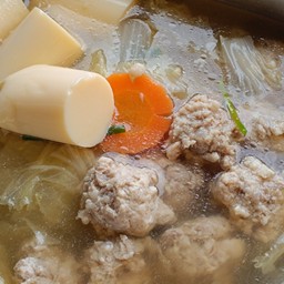 แกงจืดผักกาดขาวหมูสับเต้าหู้ไข่