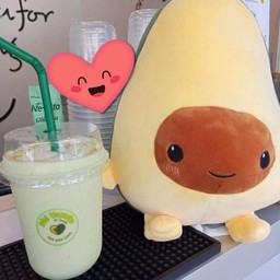 อะโวคาโดนมสดน้ำผึ้งมะนาว