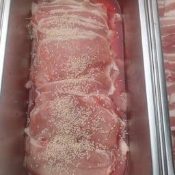 หมูสไลด์น้ำมันงา