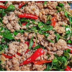 กระเพราหมูสับ (เป็นกับข้าว)