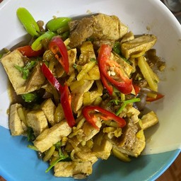 เต้าหู้ผัดขิง