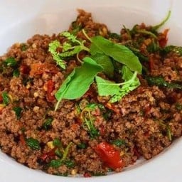 กะเพราเนื้อสับ (เป็นกับข้าว)